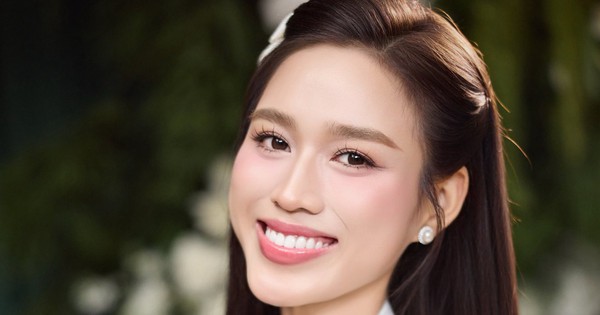 Hoa hậu Đỗ Thị Hà vào top tìm kiếm