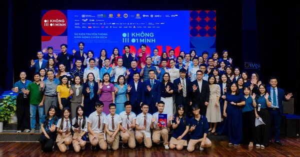 PVcomBank đồng hành cùng chiến dịch “Không Một Mình” hướng tới một không gian trực tuyến an toàn