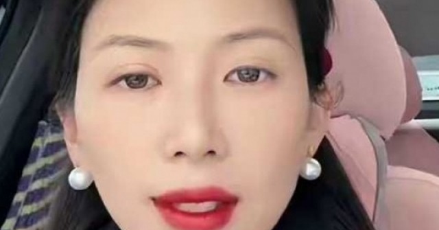 Phải xin lỗi ‘chồng ngoại tình’ suốt 15 ngày, người vợ đăng video gây bão