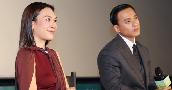 Cặp sao Vbiz cứ Tết là bị bắt gặp dắt nhau về quê ra mắt gia đình nhưng mãi không chịu công khai