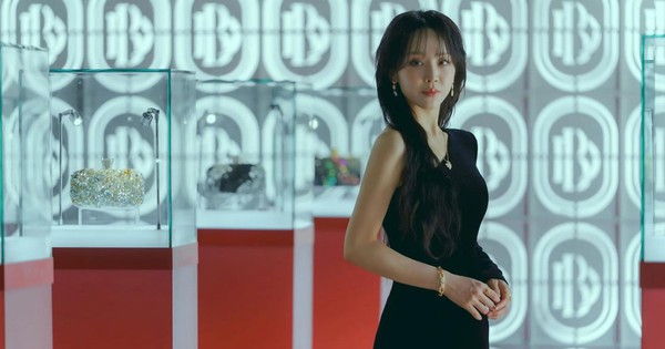 Màn đổi đời thành sao hạng A của cô gái từng bị ghét vì Nhã Phương