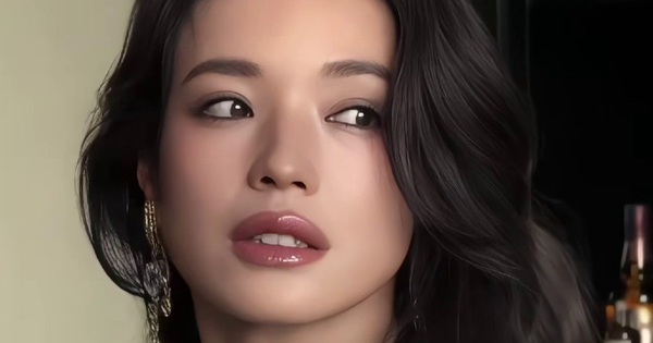 Quá khứ đóng 
