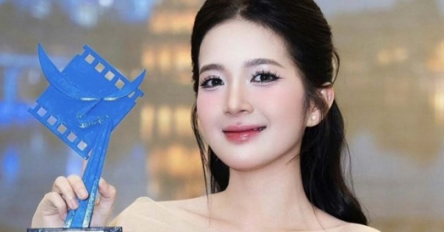 Ngọc Huyền - 'hotgirl sư phạm' thành diễn viên triển vọng