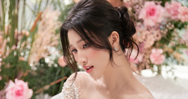 Sáng tỏ chuyện Phương Nhi trở lại