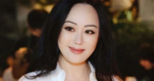 Chương Tiểu Huệ tuổi 62 vẫn sống xa hoa sau khi hai người tình vỡ nợ