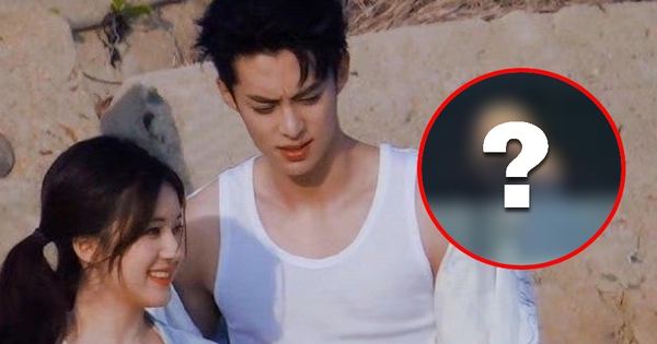 Bạn gái đi rình Vương Hạc Đệ vì sợ Triệu Lộ Tư lấn lướt?