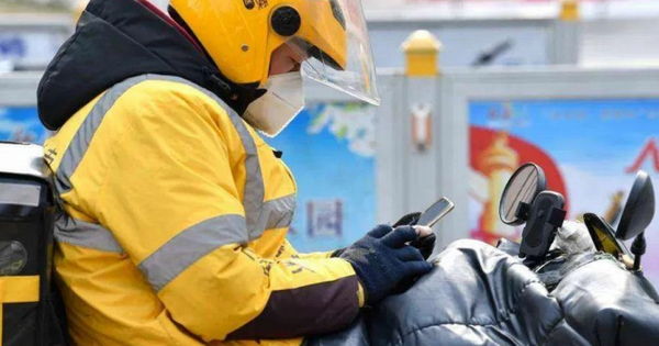 Đặt đồ ăn trong ngày Tết có khiến shipper thấy phiền không?