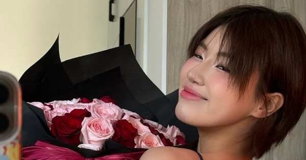 Pháo công khai khoảnh khắc bên bạn trai rapper?