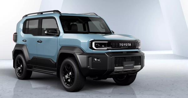 Đừng nhầm với xe Trung Quốc - đây là chiếc Land Cruiser Prado phiên bản ‘mini’ do chính Toyota ra mắt