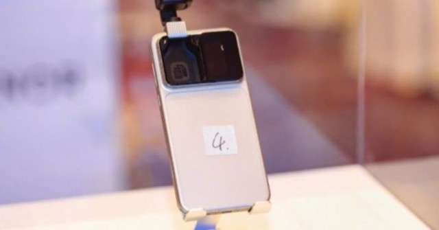 Honor hé lộ smartphone với cánh tay robot tích hợp camera AI độc đáo