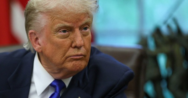 Tổng thống Donald Trump thông báo nâng thuế quan toàn cầu mới lên 15%