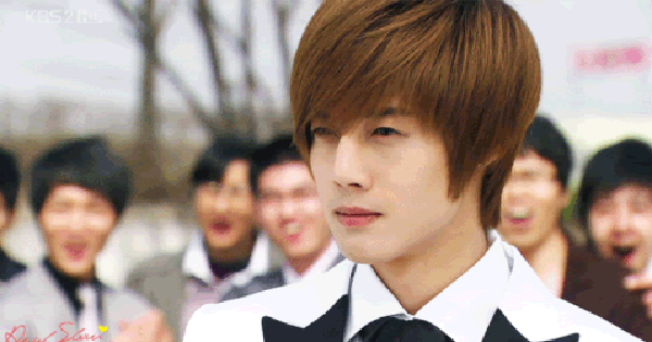 Kim Hyun Joong (Vườn Sao Băng) bất ngờ cưới vợ vào tháng 12?