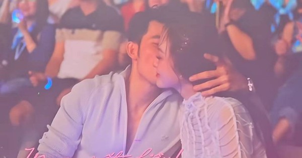 Liên Bỉnh Phát lần đầu công khai hôn bạn gái 5 năm trước hàng vạn người!