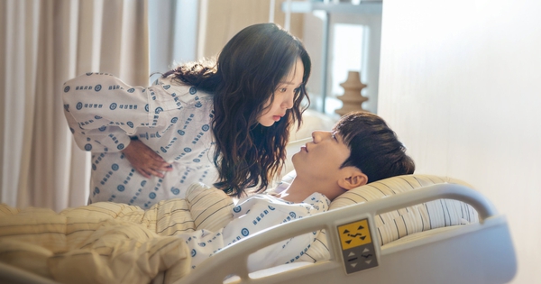 Nghe tin cặp đôi này yêu nhau mà mừng phát khóc: Nhà trai là tài phiệt siêu giàu, nhà gái đẹp nhất Hàn Quốc