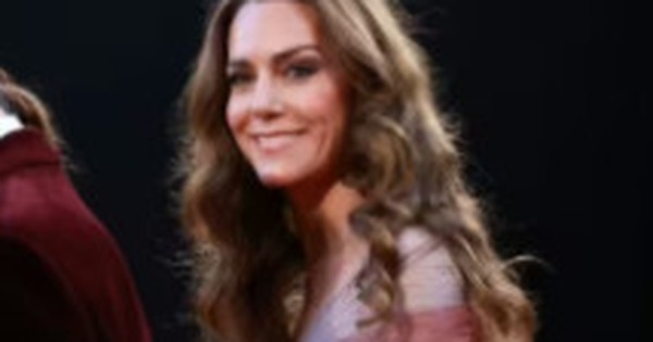 Vợ chồng William - Kate lộng lẫy chiếm sóng BAFTA 2026: Lời thú nhận bất ngờ và lý do Vương phi 