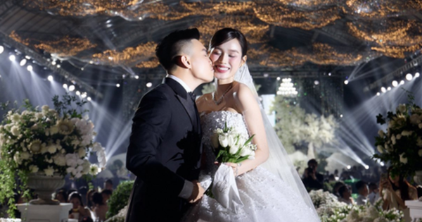 Tại sao dàn sao Việt vắng mặt ở đám cưới Hoa hậu Đỗ Hà?