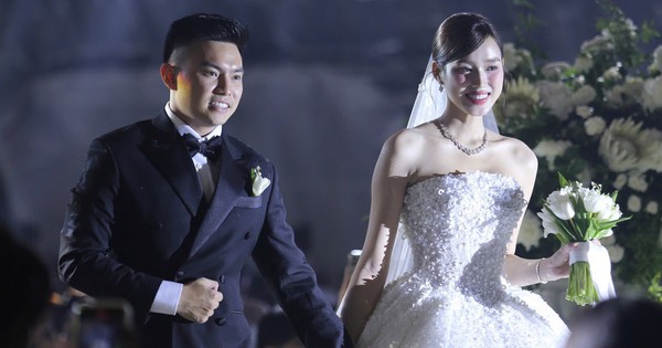 Doanh nhân Viết Vương thề nguyện nắm tay Đỗ Thị Hà đến hết cuộc đời