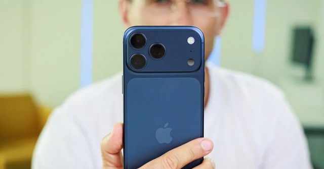 Samsung nóng mặt nếu Apple chấp nhận giảm giá trị thương hiệu iPhone