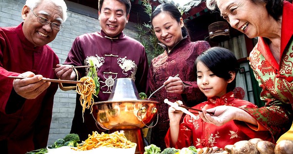 Vì sao người Trung Quốc thích ăn lẩu?