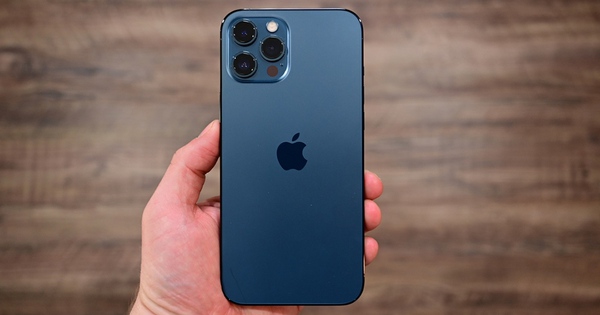 5 chiếc iPhone cũ đáng mua nhất năm 2025