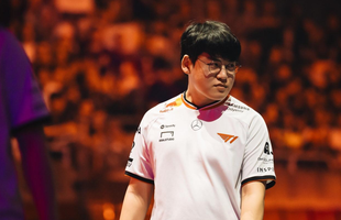 Một huyền thoại Esports khác cũng 