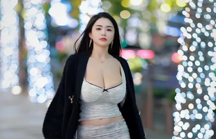 Khoảnh khắc dạo phố của 
