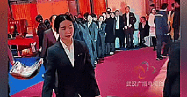 Công ty thưởng Tết hàng trăm ngàn tỉ đồng, dân mạng chỉ biết… ước