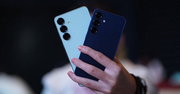 Bất kể lý do là gì, hãy ngừng mua điện thoại Galaxy S của Samsung ngay lúc này