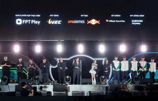 Văn Tùng cũng chính thức lên tiếng về sự kiện fanmeeting T1 ngay sau Thầy Giáo Ba