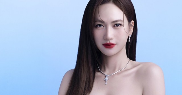 Phương Anh Đào: Nhan sắc chín muồi ‘gấp đôi visual’ với trang sức kim cương PNJ