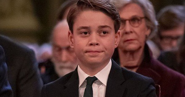 Bí mật William và Kate giấu Hoàng tử George suốt 7 năm