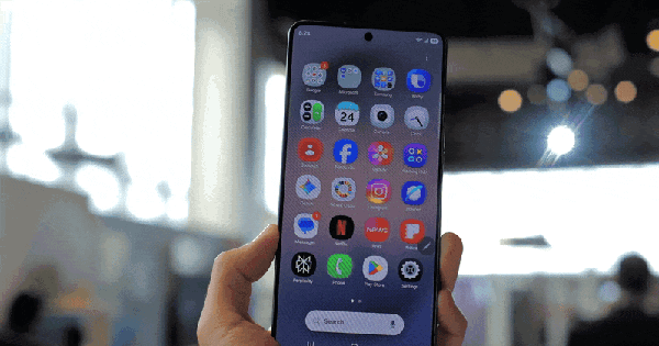 Đừng so Privacy Display của Galaxy S26 Ultra với miếng dán chống nhìn trộm thường, vì nó khác nhau 1 trời 1 vực