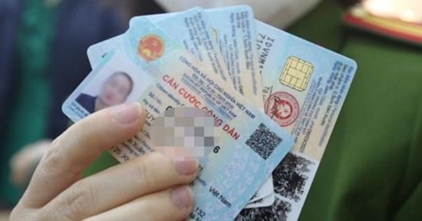 Từ nay đến hết năm 2025, người sinh vào 3 năm này sẽ được hưởng quyền lợi đặc biệt khi làm căn cước mới