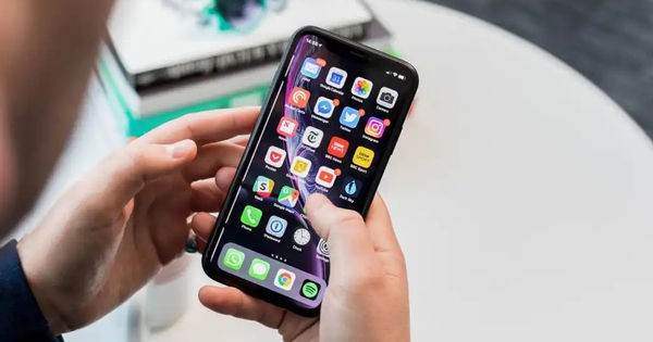 Người dùng iPhone nên xóa ngay 13 ứng dụng này