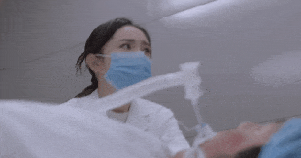 10 nữ bác sĩ đẹp nhất Trung Quốc: Triệu Lệ Dĩnh xếp sau Dương Tử, hạng 1 khen cả đời cũng không đủ