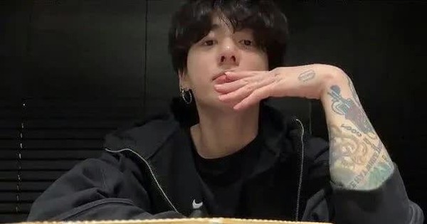 Jungkook thu hút 6,4 triệu lượt xem với món 
