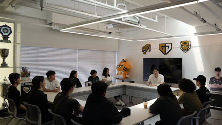 Thể thao đại học và Esports bắt tay, hình thành mô hình đào tạo game chuyên nghiệp tại Los Angeles