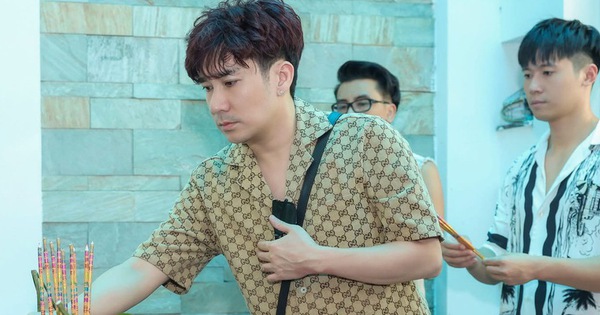 Nam ca sĩ quê Hà Nội: 