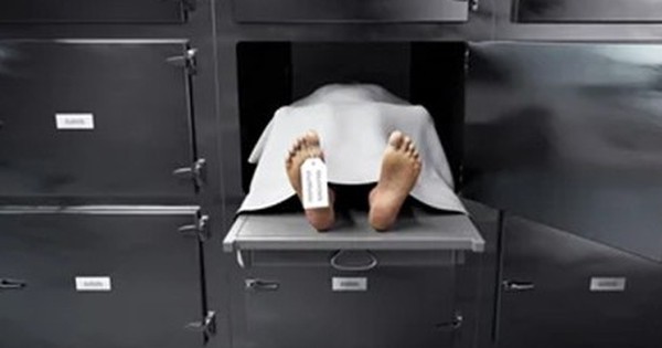 Chôn cất xong mới biết mẹ già 'chết 2 ngày' còn sống, bệnh viện đổ tại gia đình