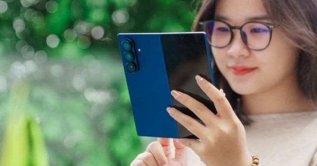So sánh nhanh 2 cực phẩm Galaxy Z Tri Fold và Galaxy Z Fold 7