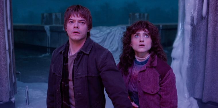 Jonathan và Nancy Chia Tay Trong Stranger Things 5? Nhà Sáng Tạo Xác Nhận Trước Tập Cuối 31/12/2025
