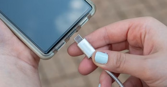 Một chi tiết bị bỏ quên có thể làm điện thoại mất khả năng sạc nhanh