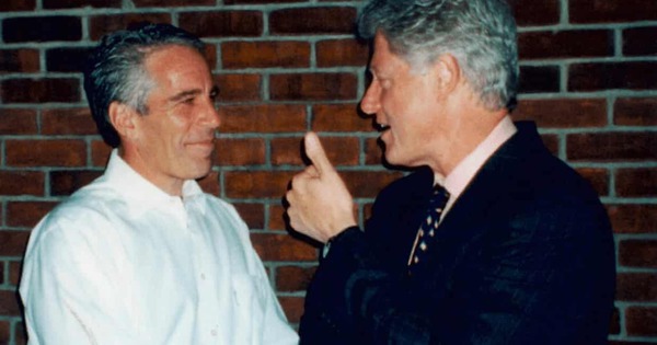 Ông Bill Clinton 