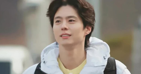 Park Bo Gum nói về việc có bạn gái trên truyền hình