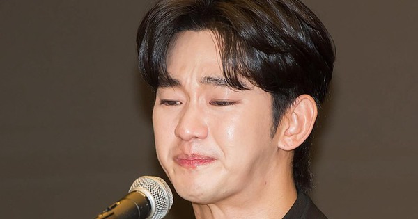 Kim Soo Hyun là nạn nhân của 1 vụ lừa đảo quốc gia vô tiền khoáng hậu