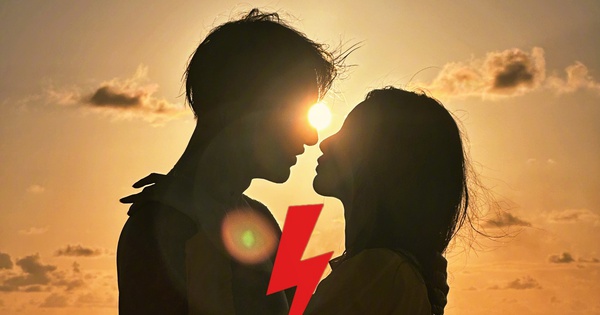 Tin mật showbiz: 