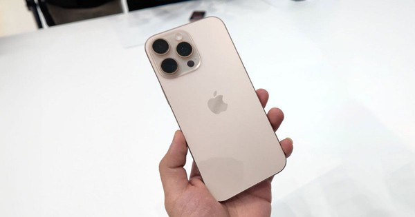 Người dùng iPhone toàn cầu nhận tiền đền bù từ Apple
