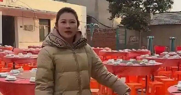 Bắt chước trend mời người lạ đến ăn tiệc, cô gái bày 100 mâm cỗ nhưng không một ai đến