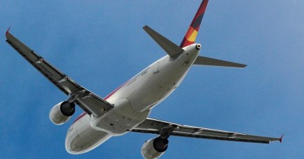 6.000 máy bay A320 phải sửa gấp sau sự cố mất kiểm soát do bão Mặt Trời
