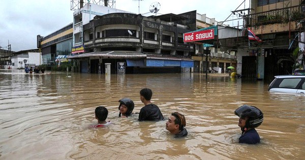 Indonesia, Thái Lan và Malaysia chìm trong biển nước sau trận lũ lịch sử